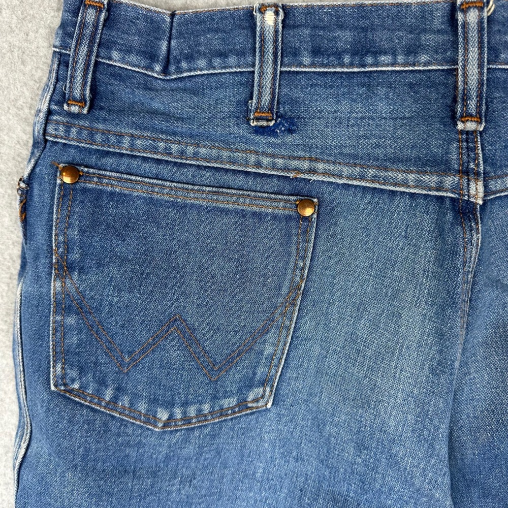 Vtg Wrangler Western 912DEN Denim Cut Off Shorts Blue Made in USA 35 - Picture 6 of 10